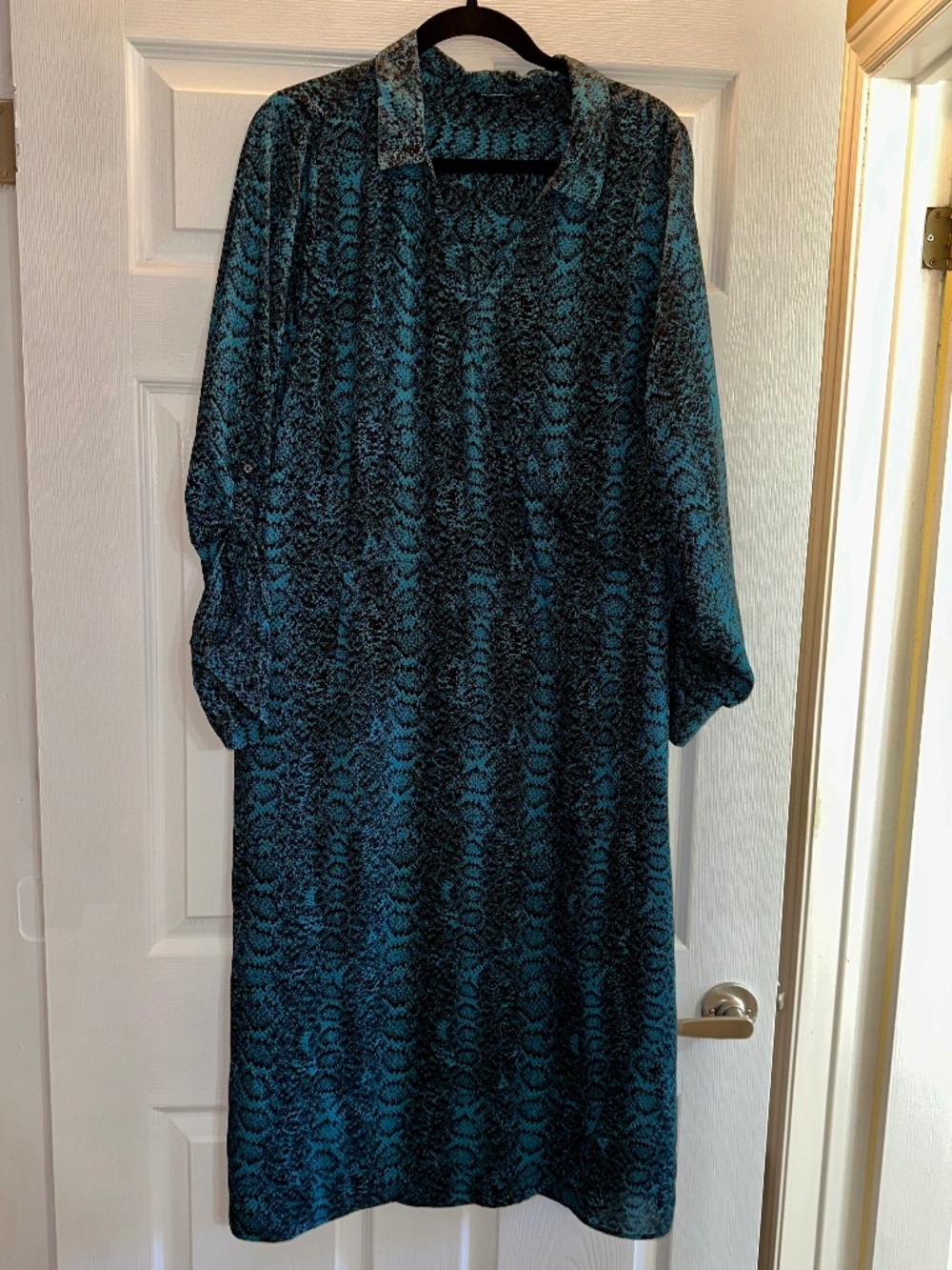 Reitmans Teal Snake Print Shirt Dress Size 2X Flowy Midi Long Sleeves
